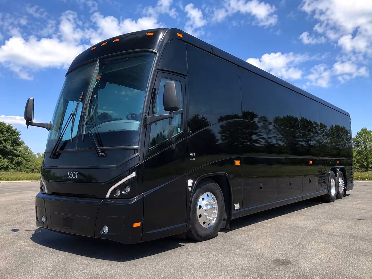 corporate event shuttle buses in glendale and downtown la