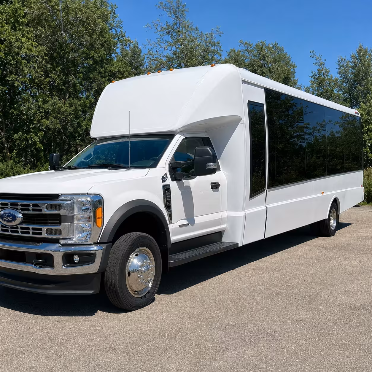 minibus rentals for glendale civic auditorium and alex theatre